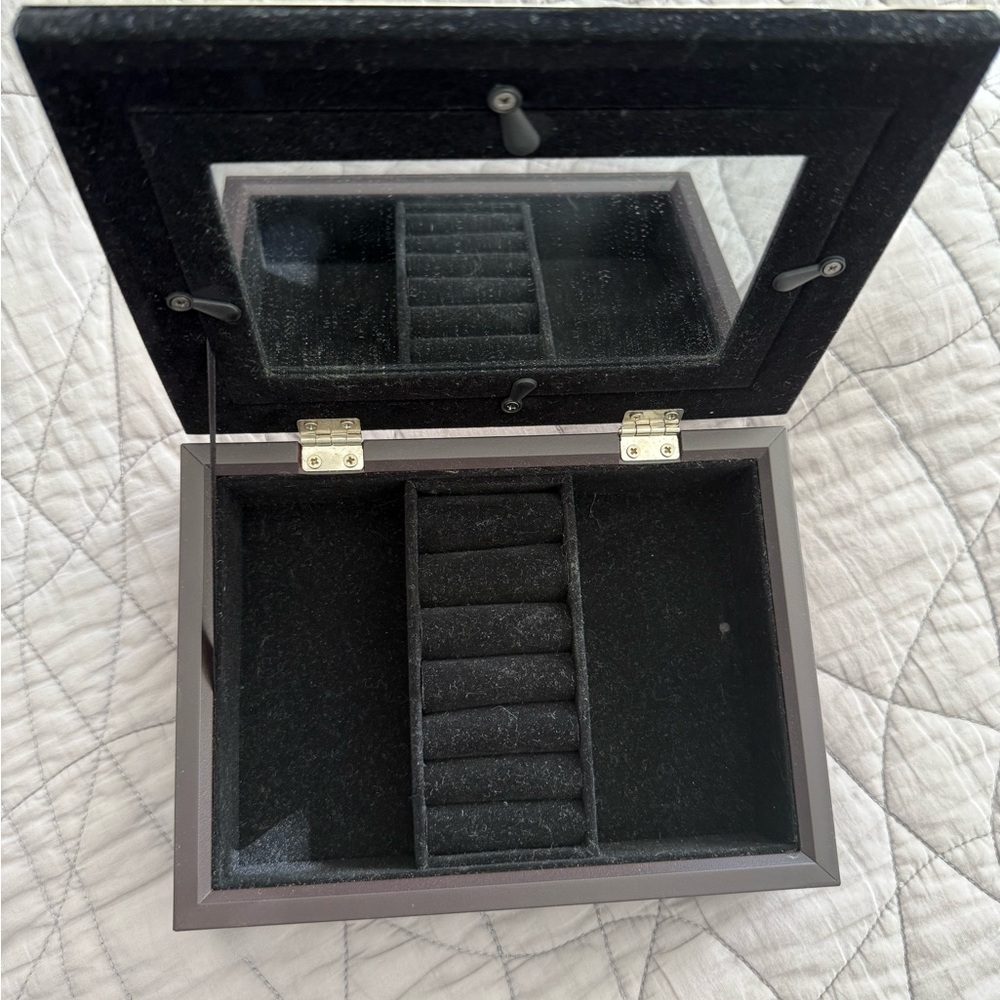 Jewelry box with mirror and photo frame